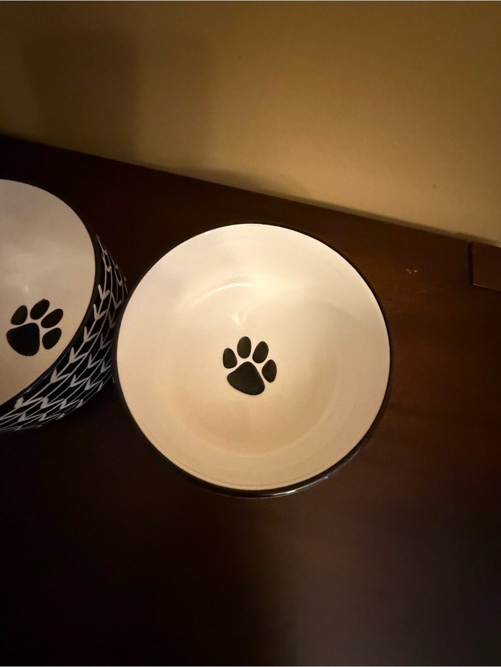 Black & White Paw-Print Stoneware Ceramic Dog Bowl Set cleaned and sanitized. - Picture 6 of 17